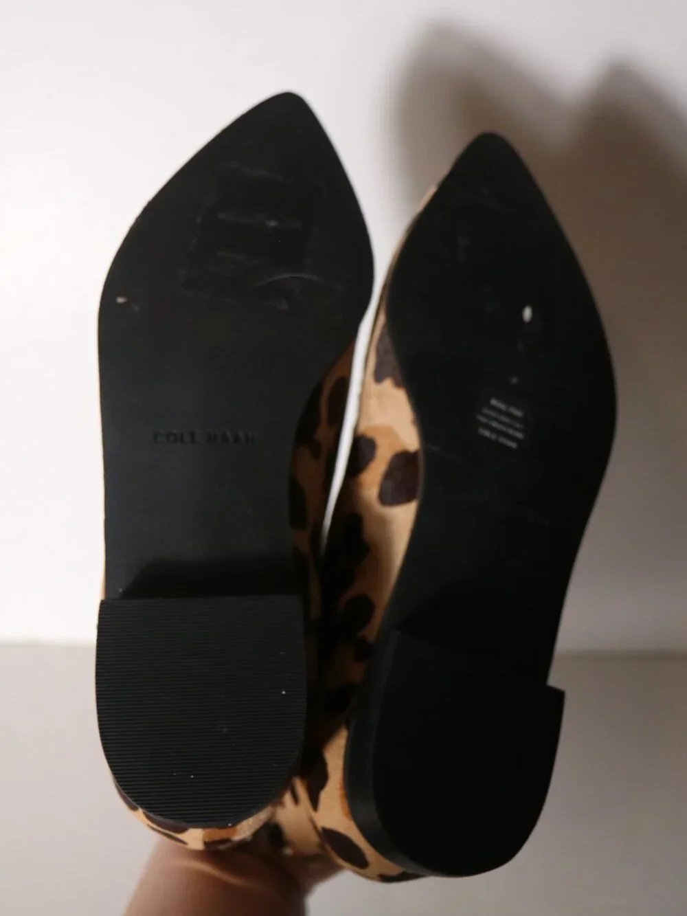 Cole Haan Hara Leopard Chelsea Ankle‎ Bootie Womens 6.5 Calf Hair Pointed Toe